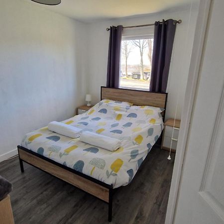 Watkin - Snowdon Cabins - Cozy Chalet - Glan Gwna, Caernarfon Caeathro ภายนอก รูปภาพ