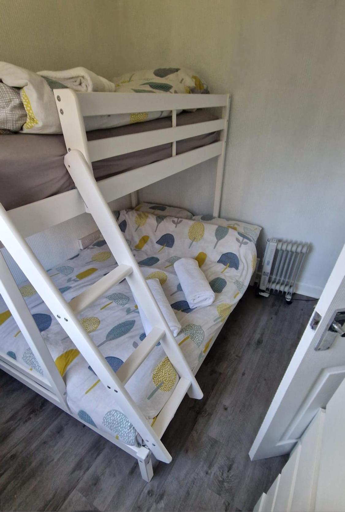 Watkin - Snowdon Cabins - Cozy Chalet - Glan Gwna, Caernarfon Caeathro ภายนอก รูปภาพ